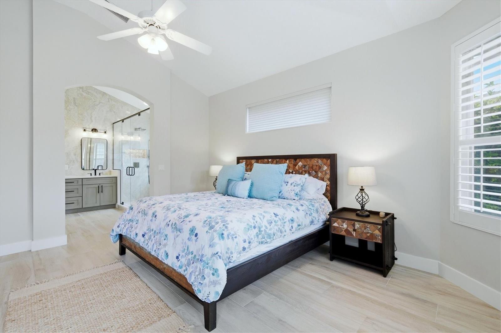 6514 OAKLAND HILLS DR, LAKEWOOD RANCH, FL, 34202