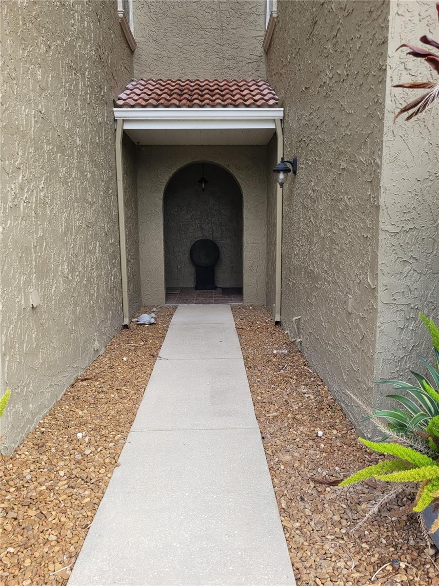 21205 CALLE ROSA DR #10, LAND O LAKES, FL, 34637