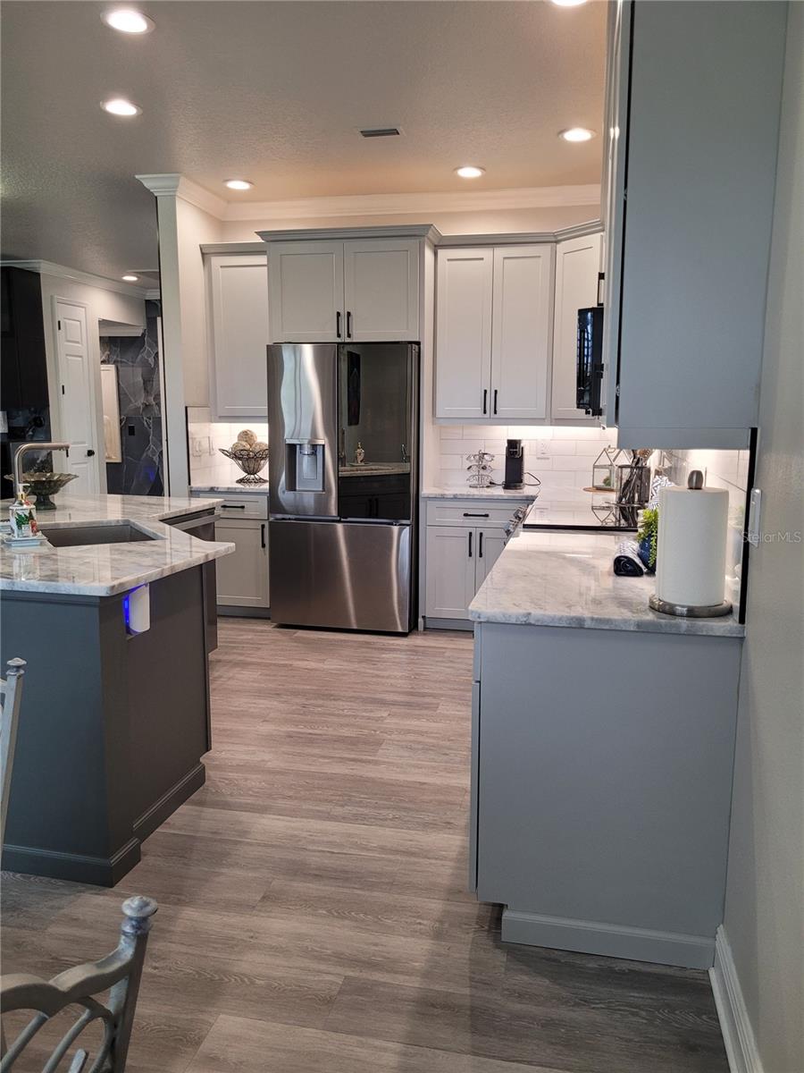 21205 CALLE ROSA DR #10, LAND O LAKES, FL, 34637