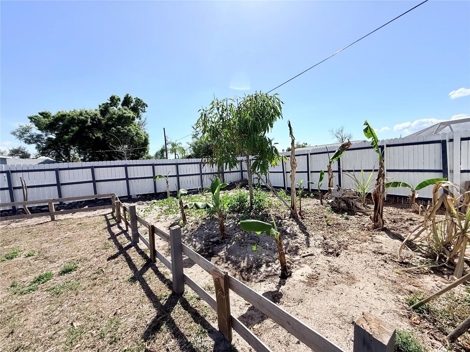 1629 BIRCHCREST BLVD, PORT CHARLOTTE, FL, 33952