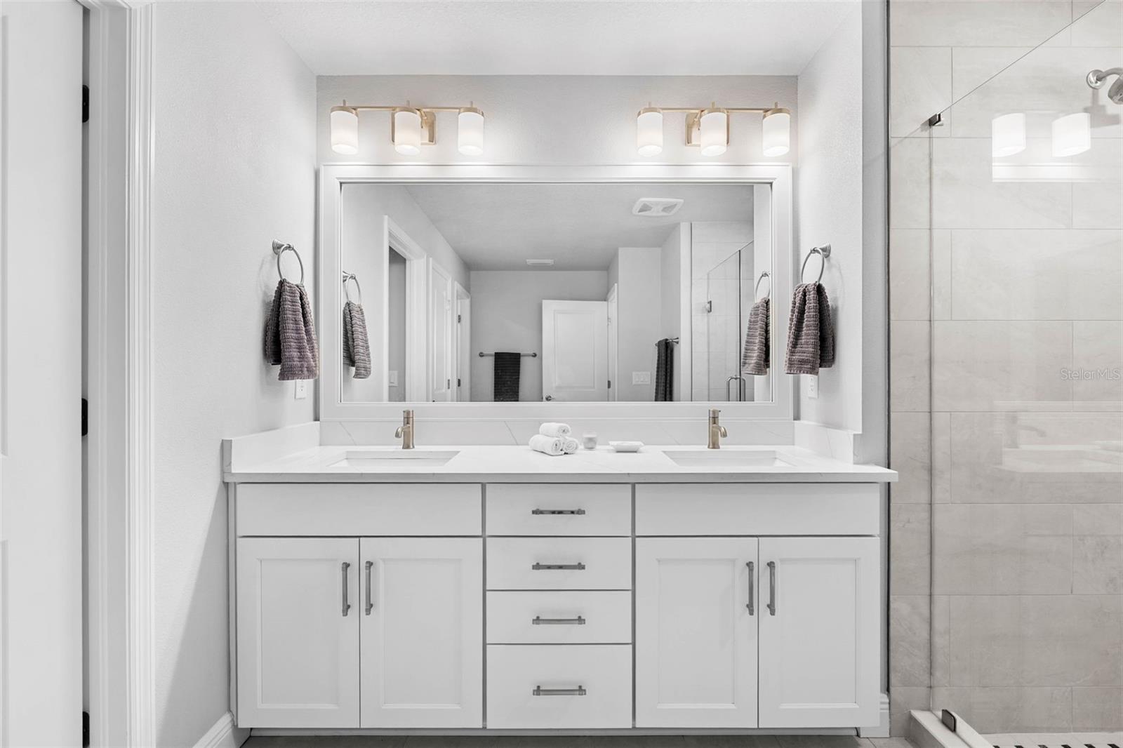 Primary En Suite Bathroom