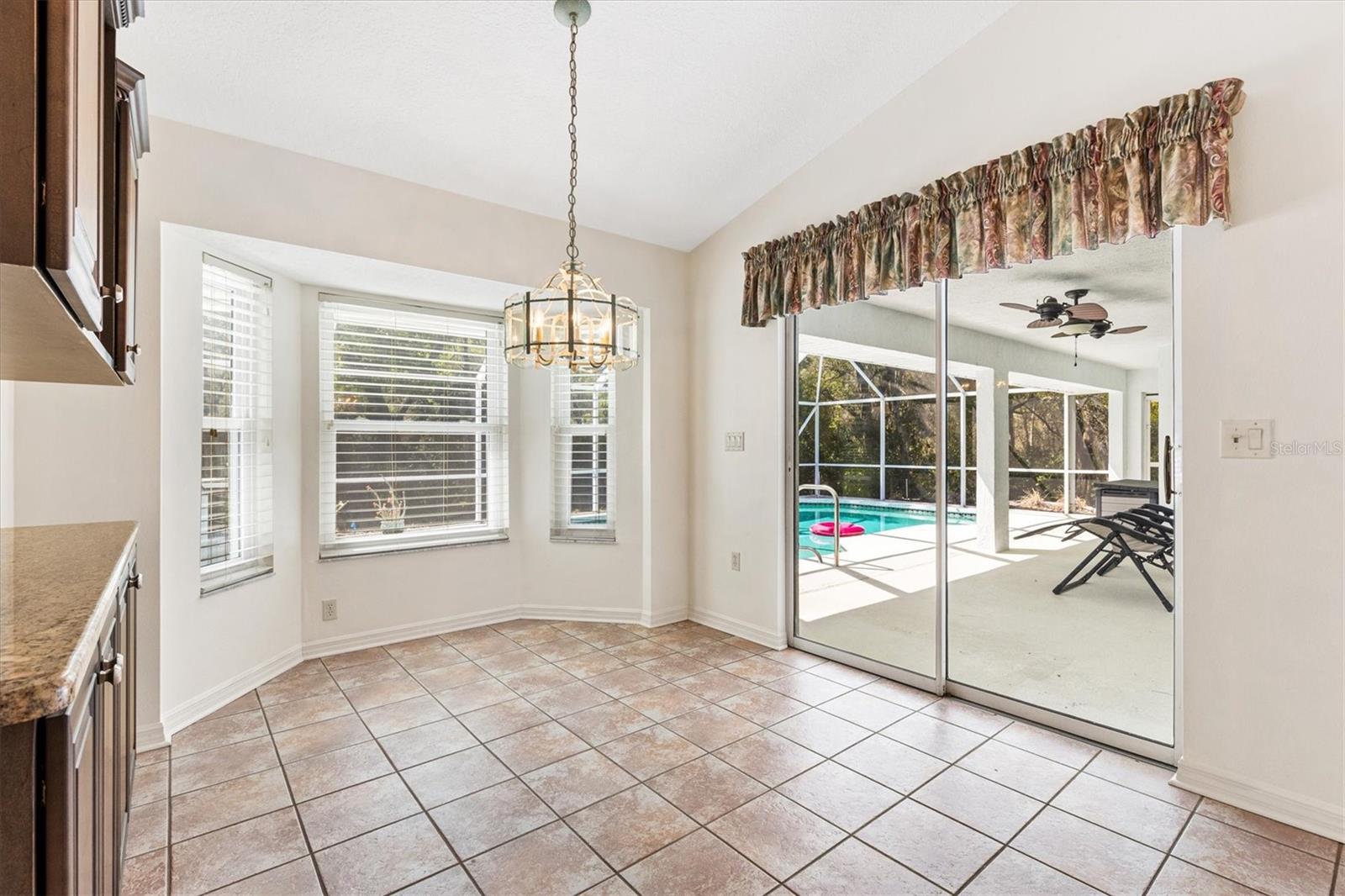 5312 GREENS DR, LADY LAKE, FL, 32159