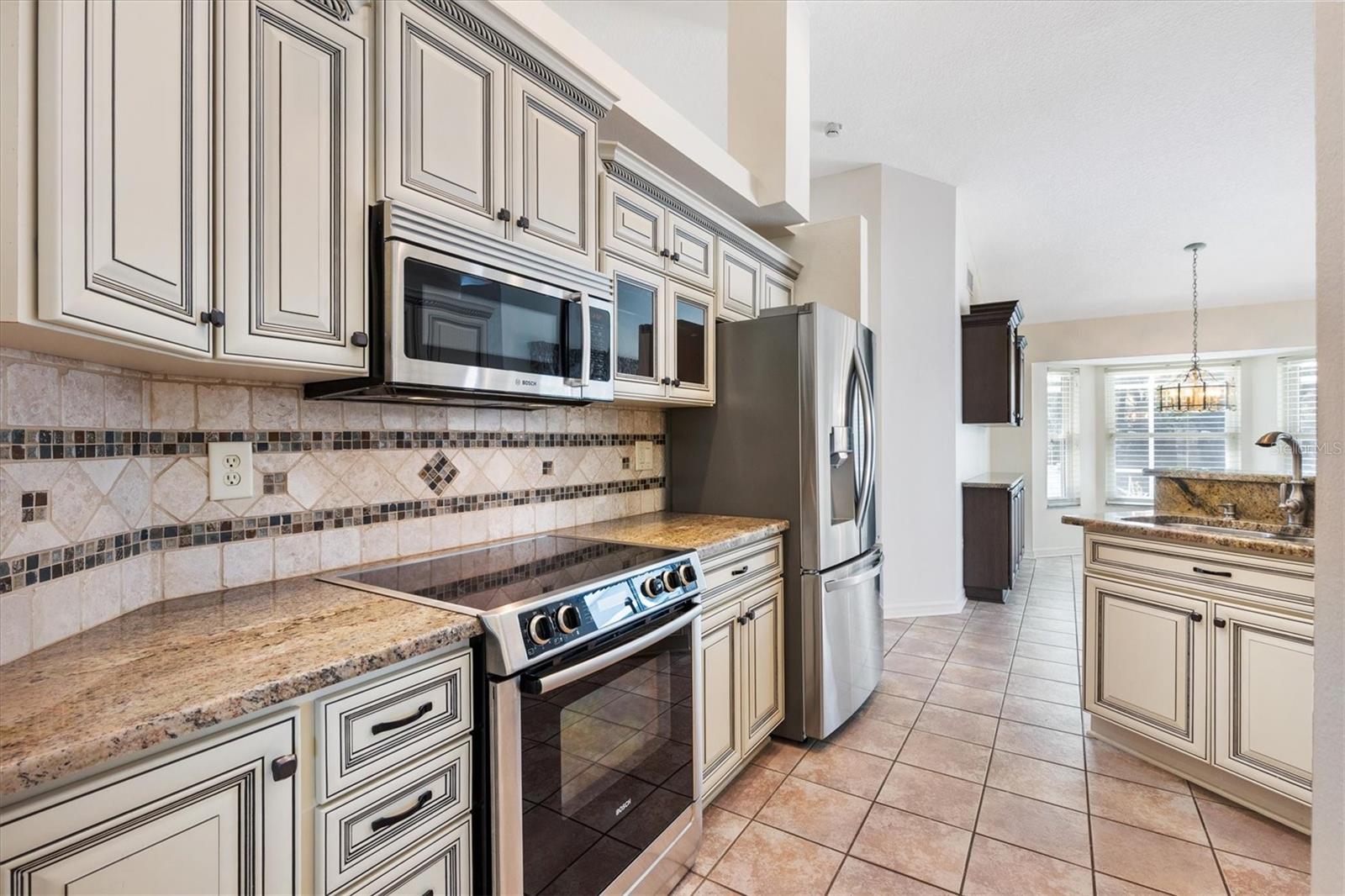 5312 GREENS DR, LADY LAKE, FL, 32159