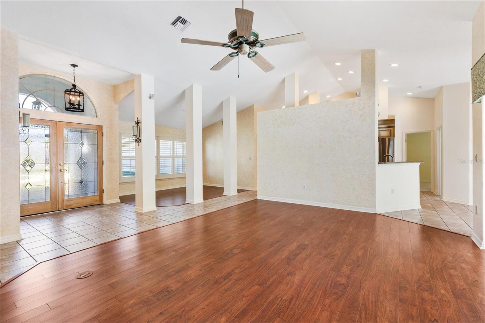 5312 GREENS DR, LADY LAKE, FL, 32159
