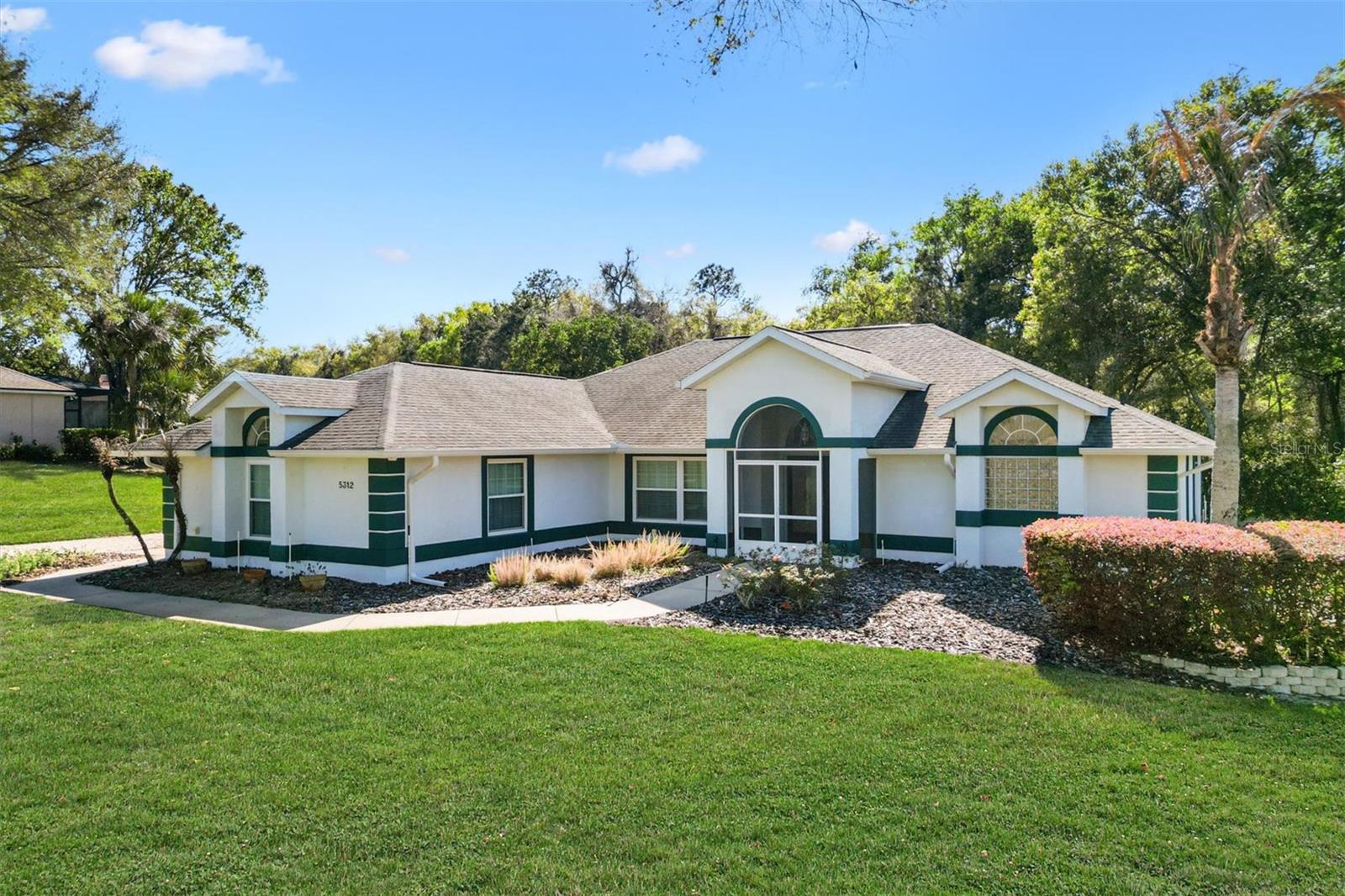5312 GREENS DR, LADY LAKE, FL, 32159