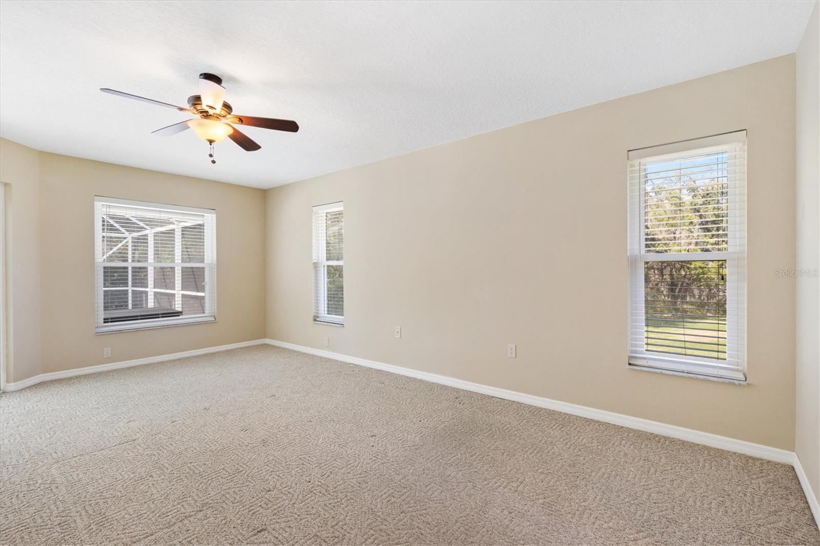 5312 GREENS DR, LADY LAKE, FL, 32159