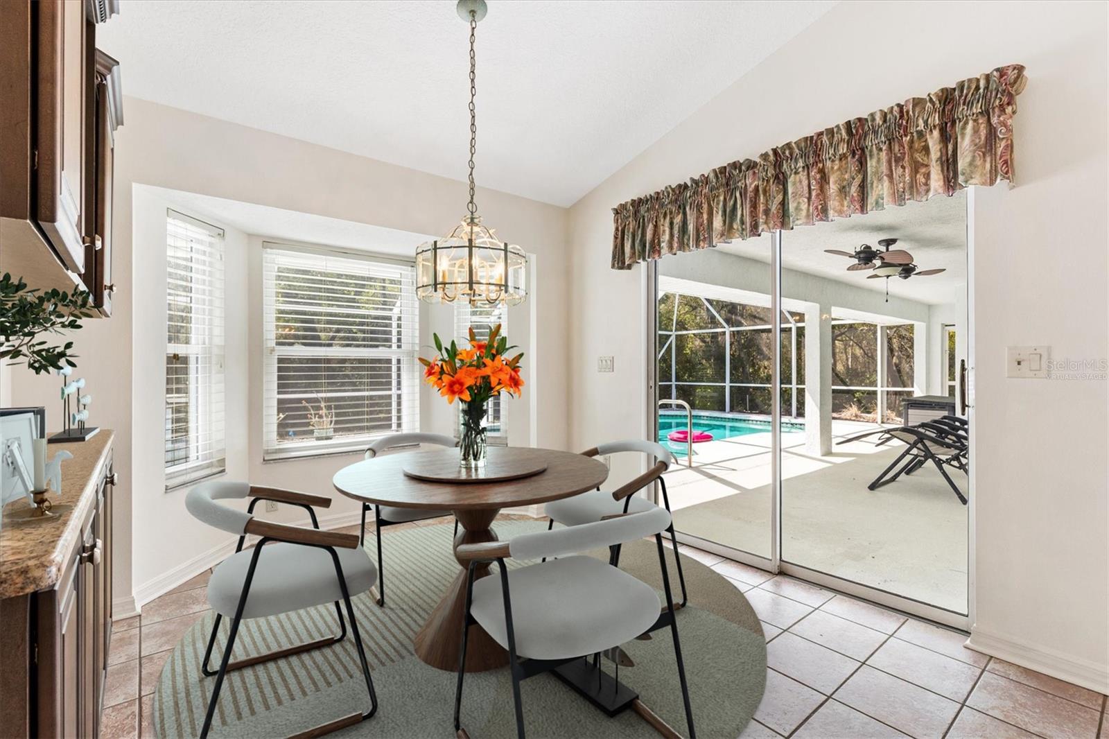 5312 GREENS DR, LADY LAKE, FL, 32159