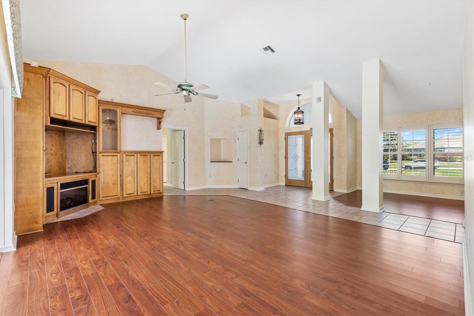 5312 GREENS DR, LADY LAKE, FL, 32159