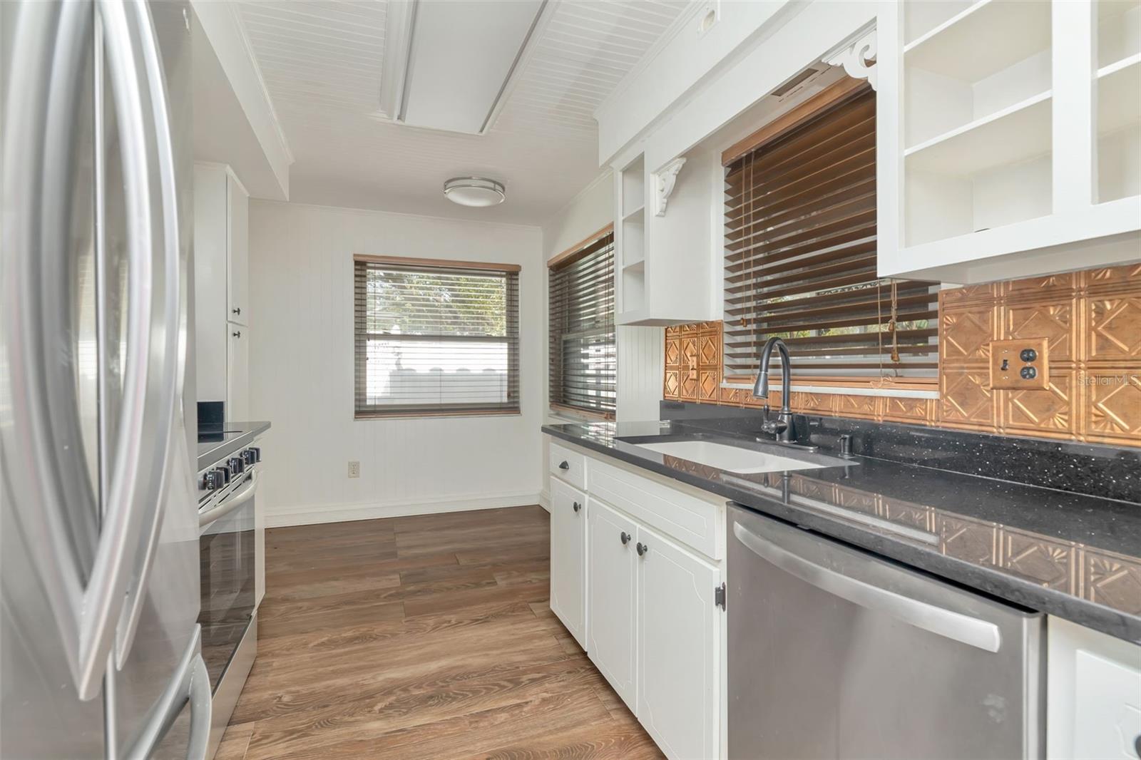 101 S MAYWOOD AVE, CLEARWATER, FL, 33765