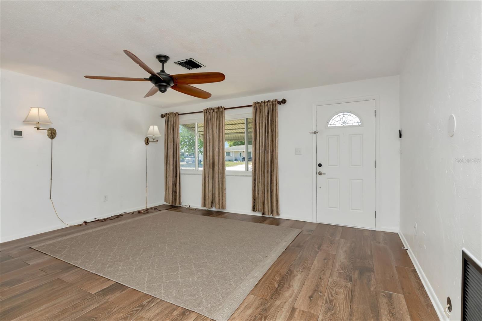 101 S MAYWOOD AVE, CLEARWATER, FL, 33765