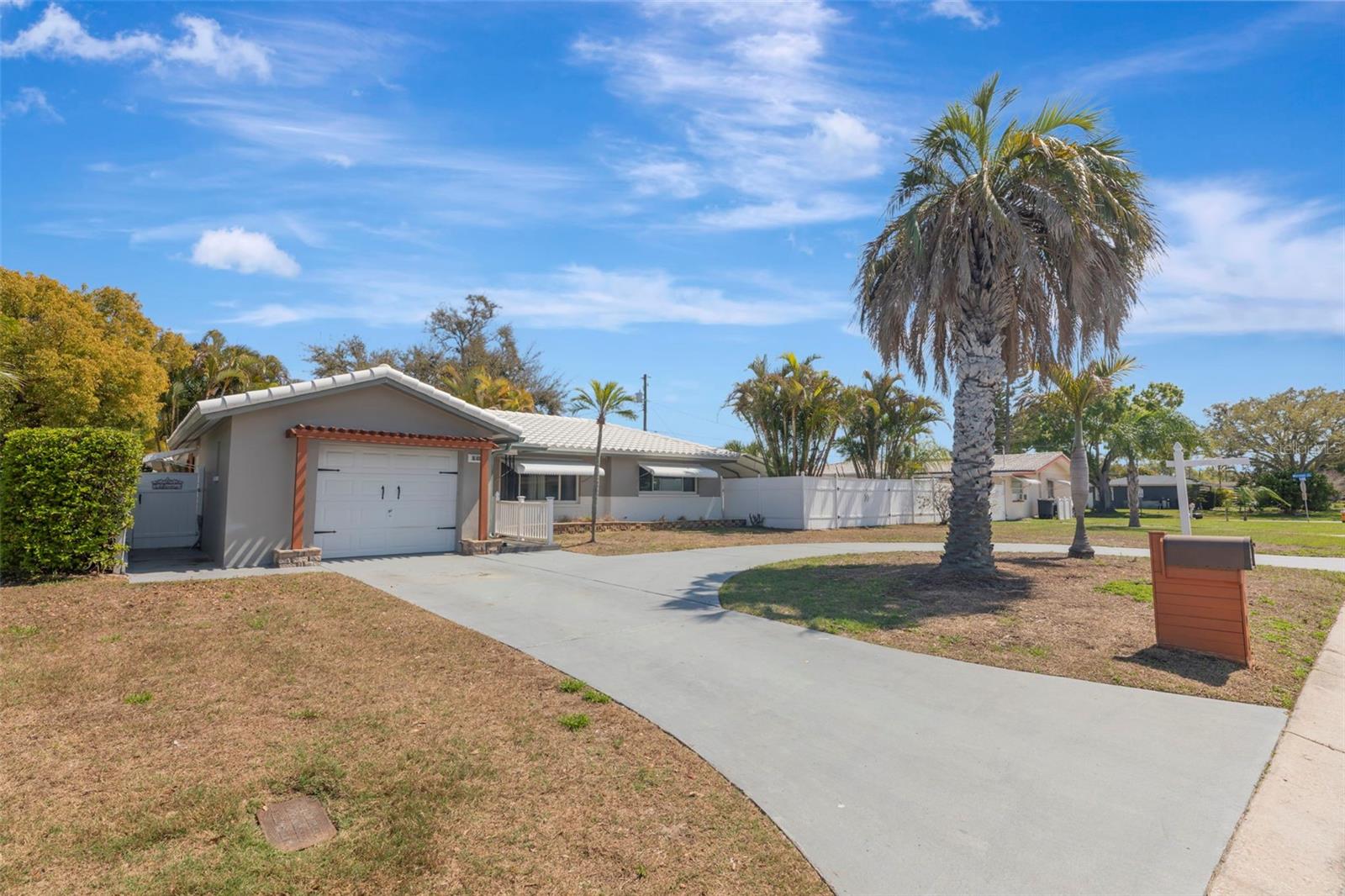 101 S MAYWOOD AVE, CLEARWATER, FL, 33765