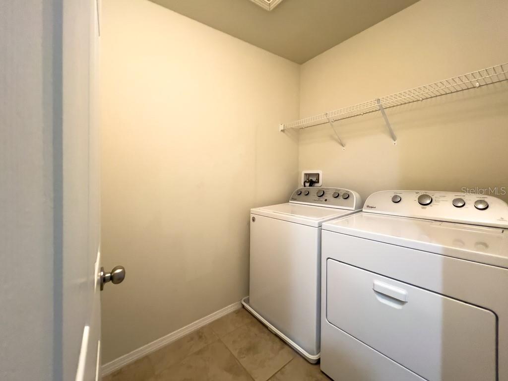 4812 WHITE SANDERLING CT, TAMPA, FL, 33619