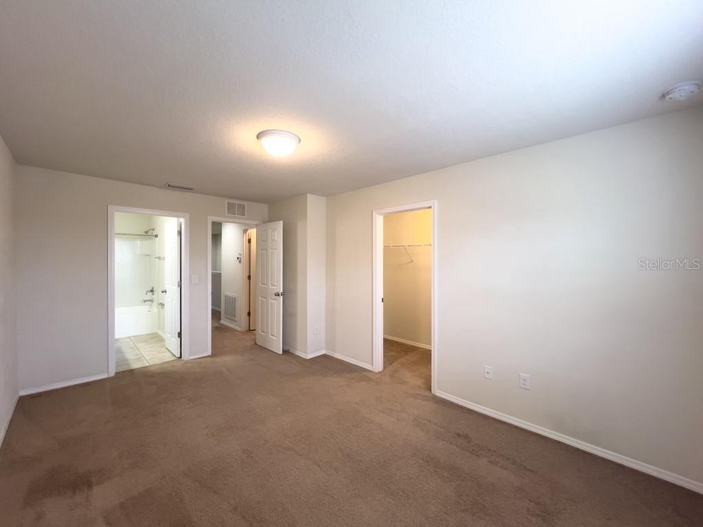 4812 WHITE SANDERLING CT, TAMPA, FL, 33619