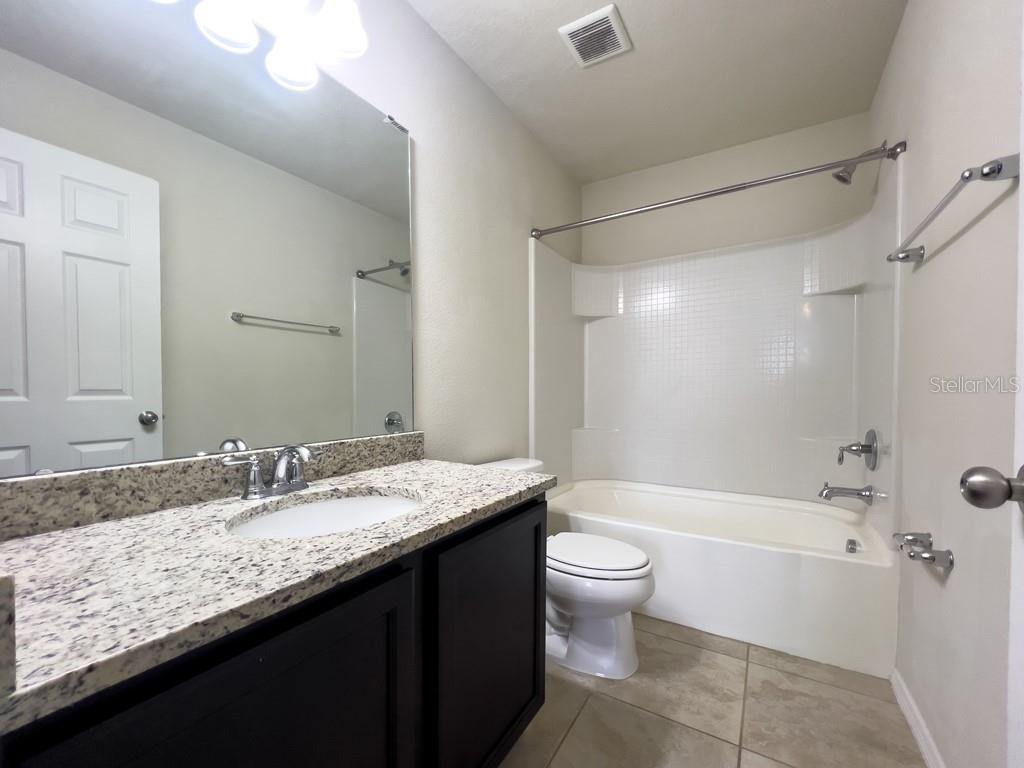4812 WHITE SANDERLING CT, TAMPA, FL, 33619