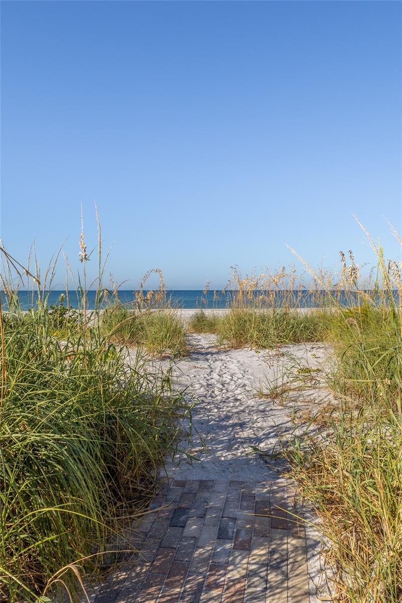 5757 GULF OF MEXICO DR #115, LONGBOAT KEY, FL, 34228