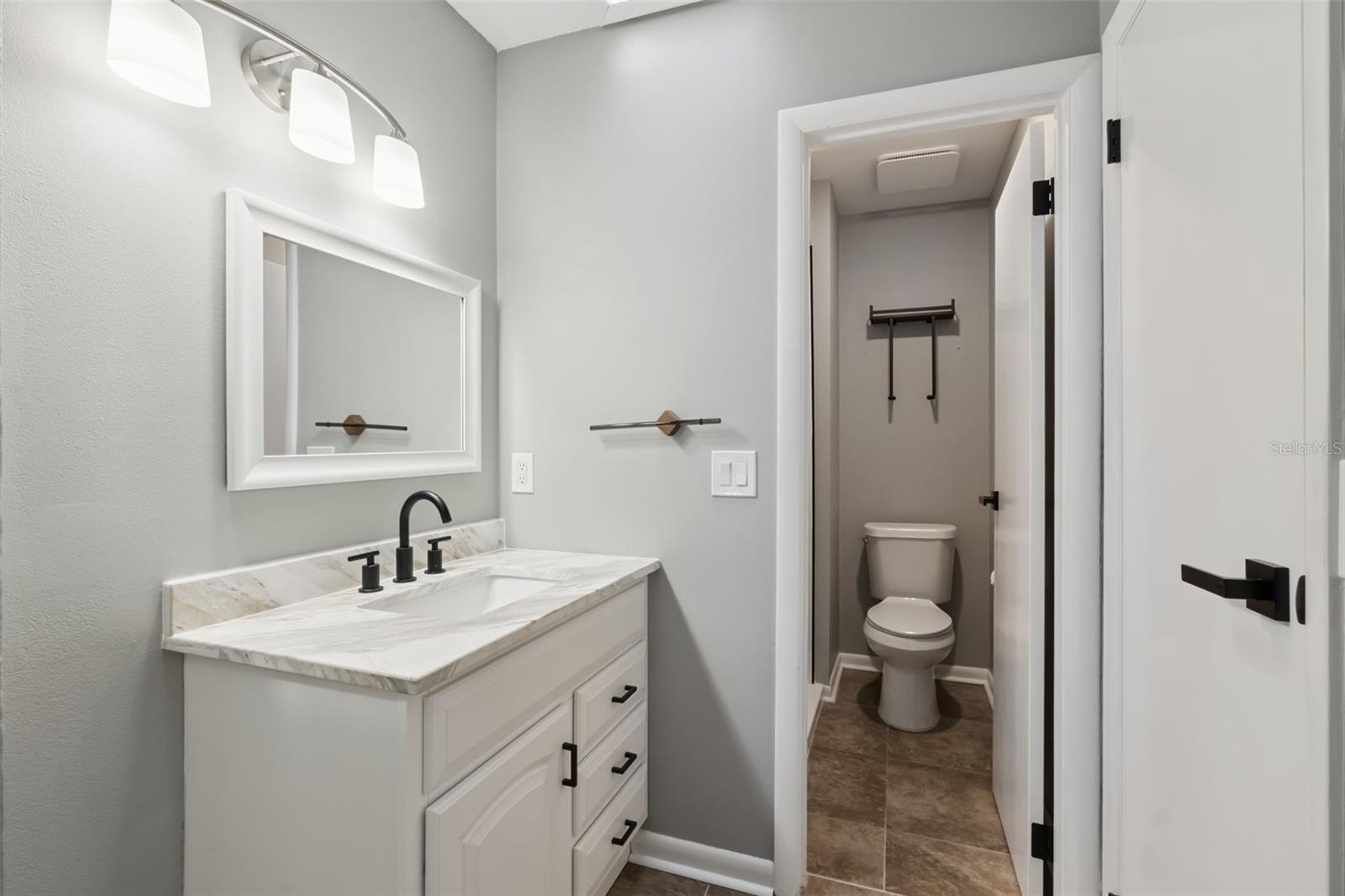 712 LINDEN DR, WINTER SPRINGS, FL, 32708