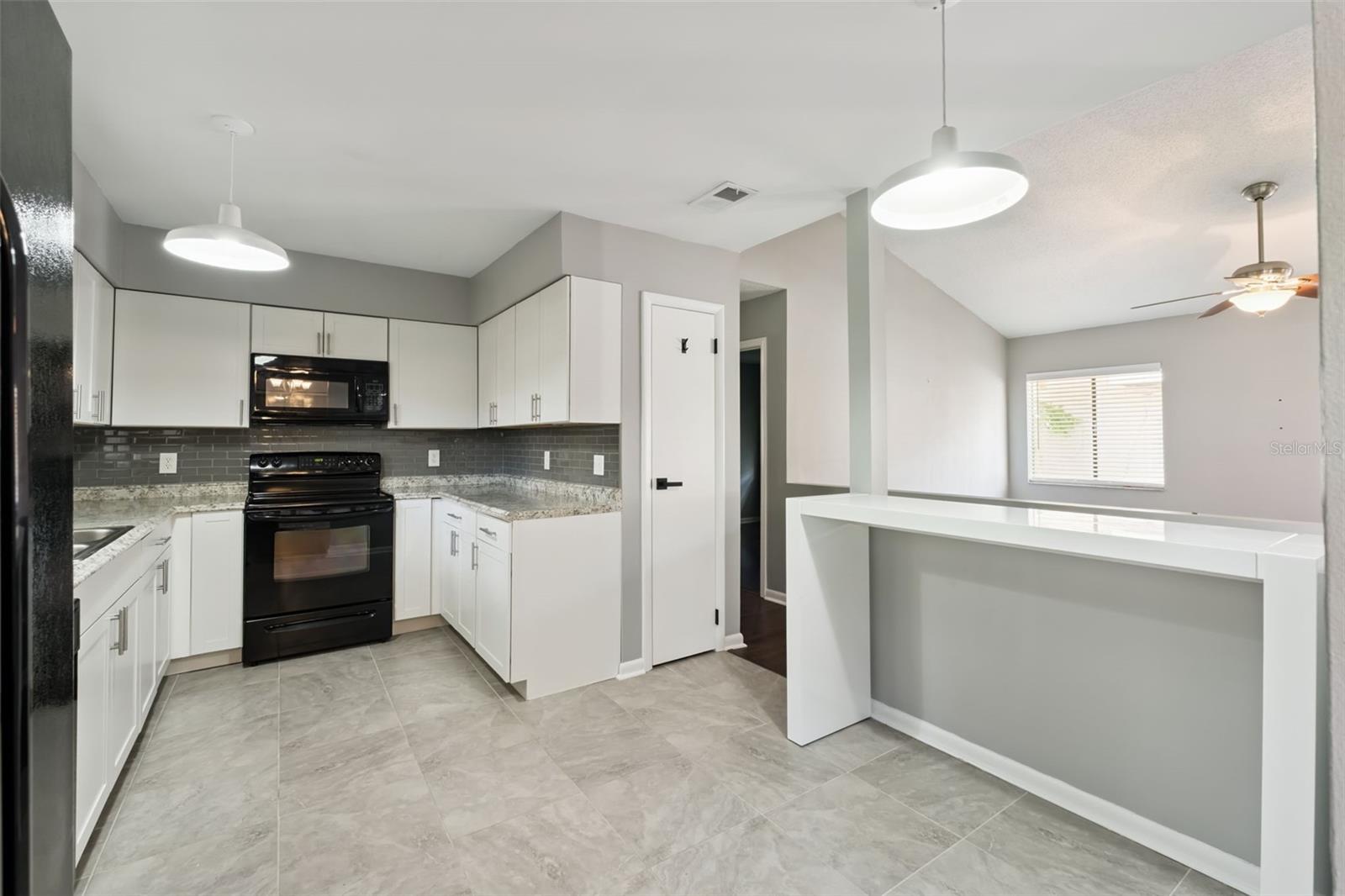 712 LINDEN DR, WINTER SPRINGS, FL, 32708