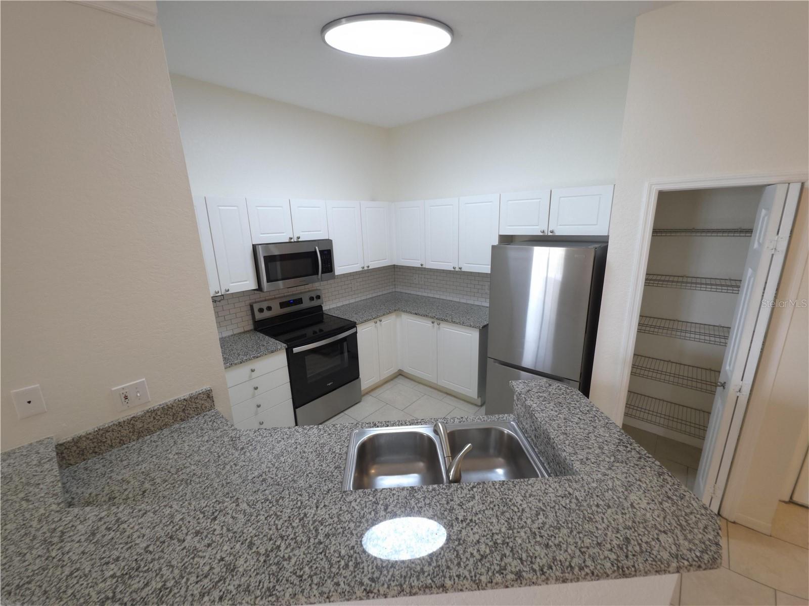 5168 NORTHRIDGE RD #312, SARASOTA, FL, 34238