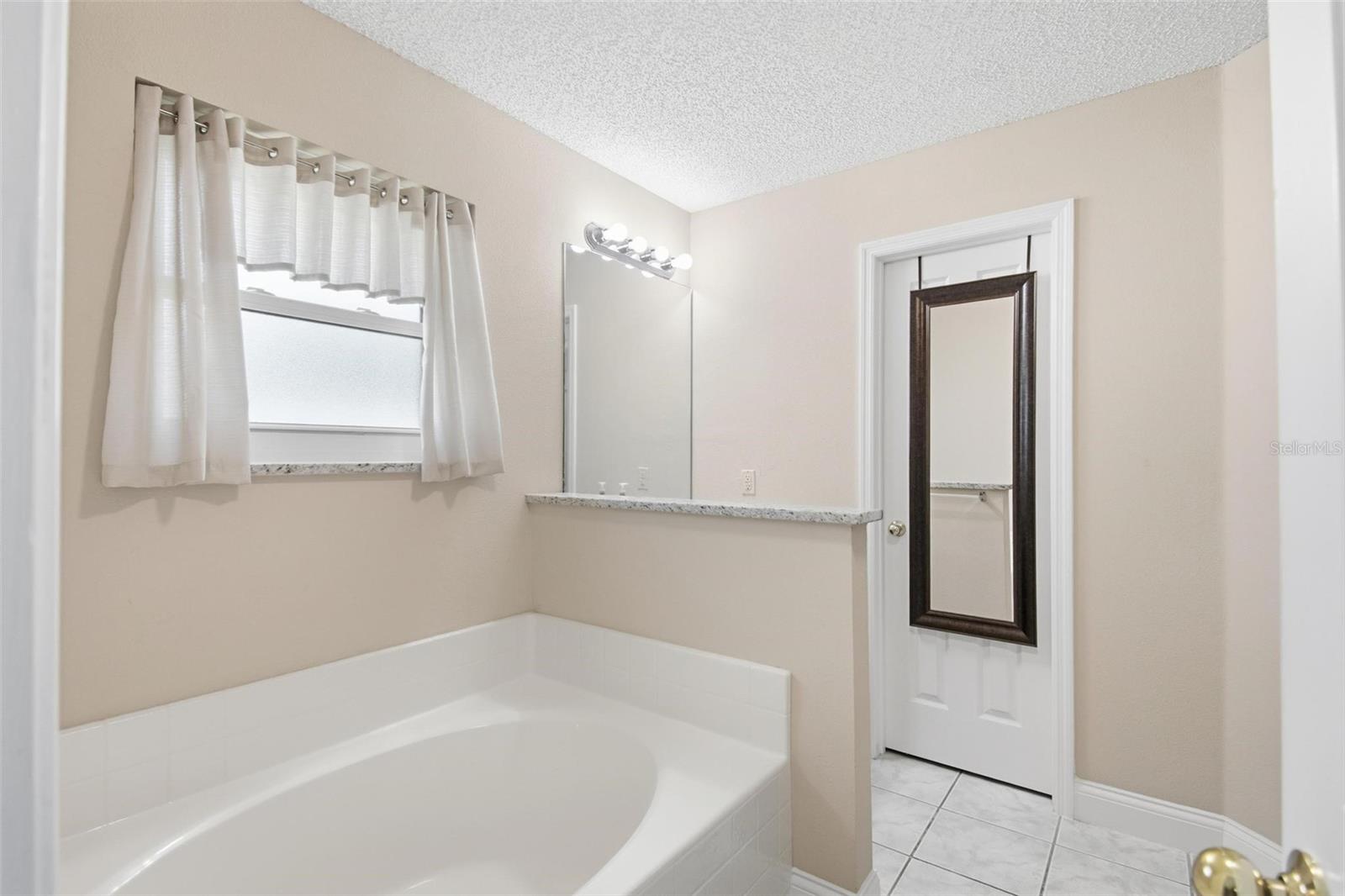 129 FORT CAROLINE LN, PALM COAST, FL, 32137