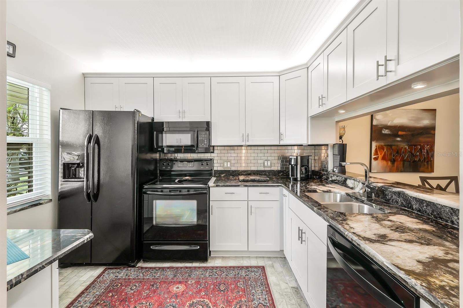 9290 LAKE PARK DR #104, FORT MYERS, FL, 33919