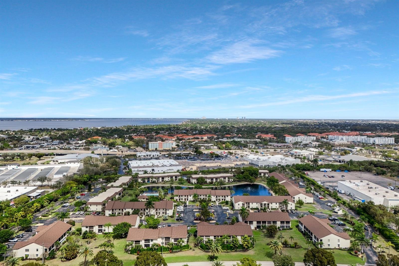 9290 LAKE PARK DR #104, FORT MYERS, FL, 33919