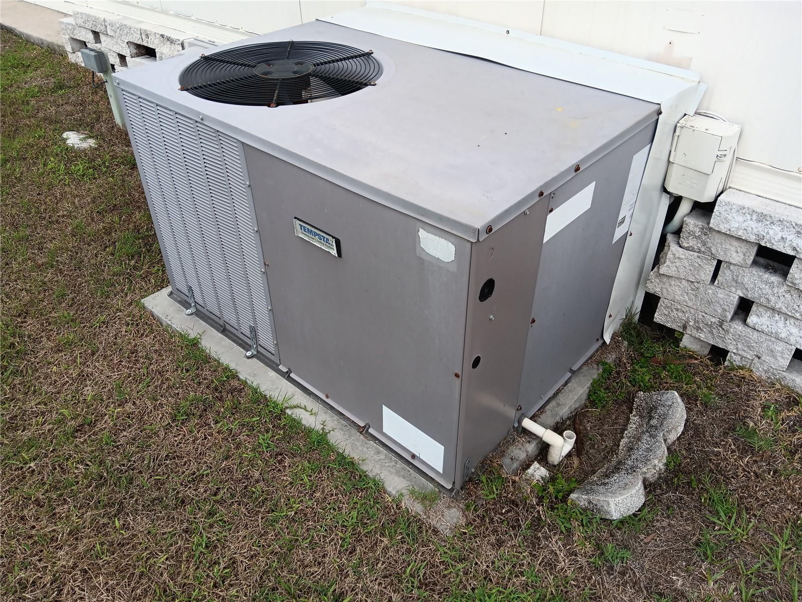 37536 AMIGO DR, ZEPHYRHILLS, FL, 33541