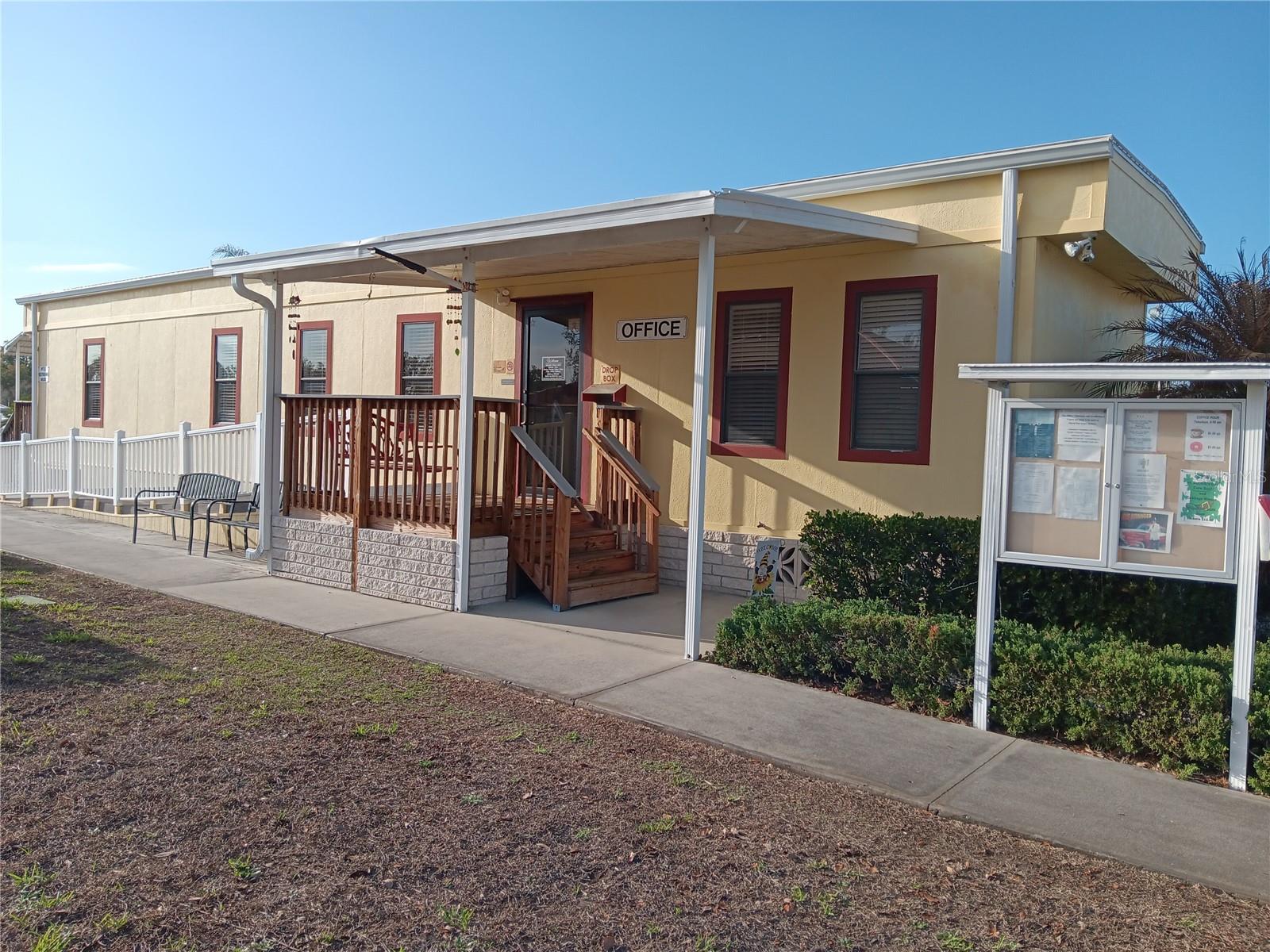 37536 AMIGO DR, ZEPHYRHILLS, FL, 33541