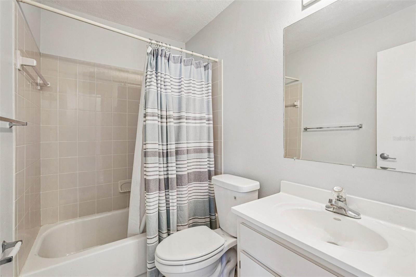 1307 NEW BEDFORD DR #3C, SUN CITY CENTER, FL, 33573