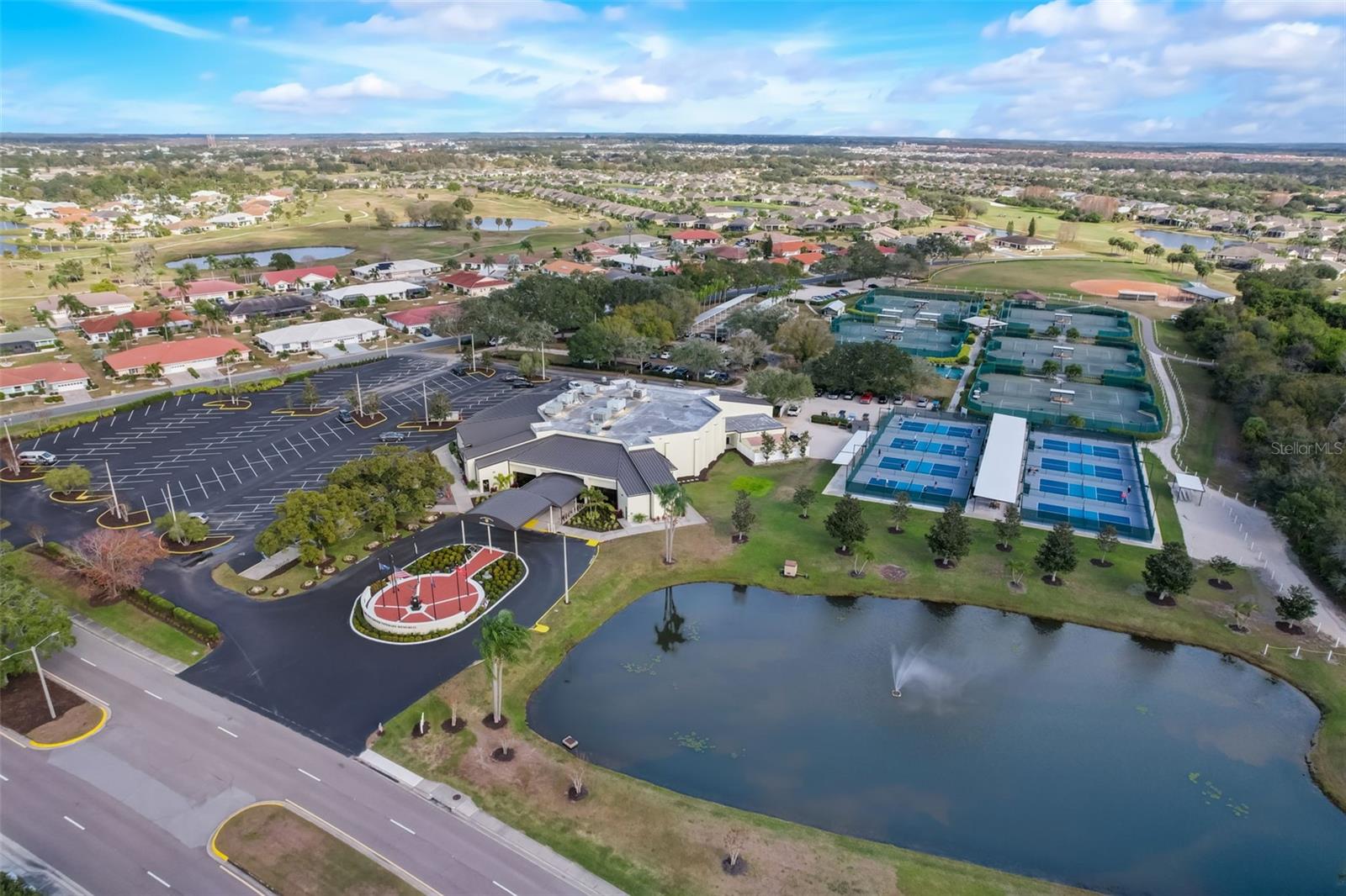1307 NEW BEDFORD DR #3C, SUN CITY CENTER, FL, 33573
