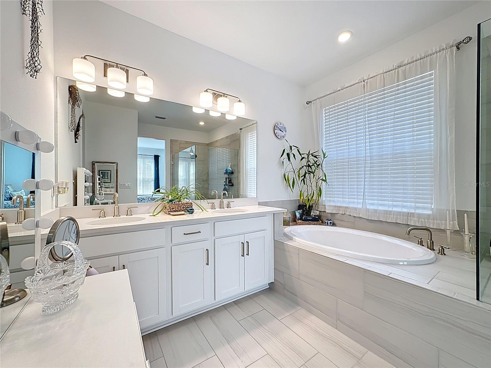 5635 BLUE REEF PL, NOKOMIS, FL, 34275