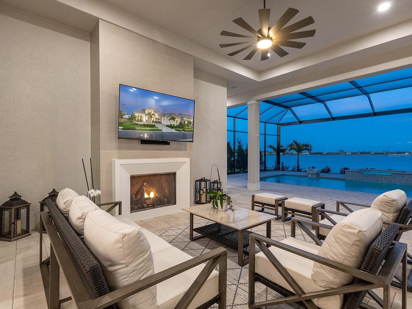 616 BLUE SHELL LOOP, SARASOTA, FL, 34240