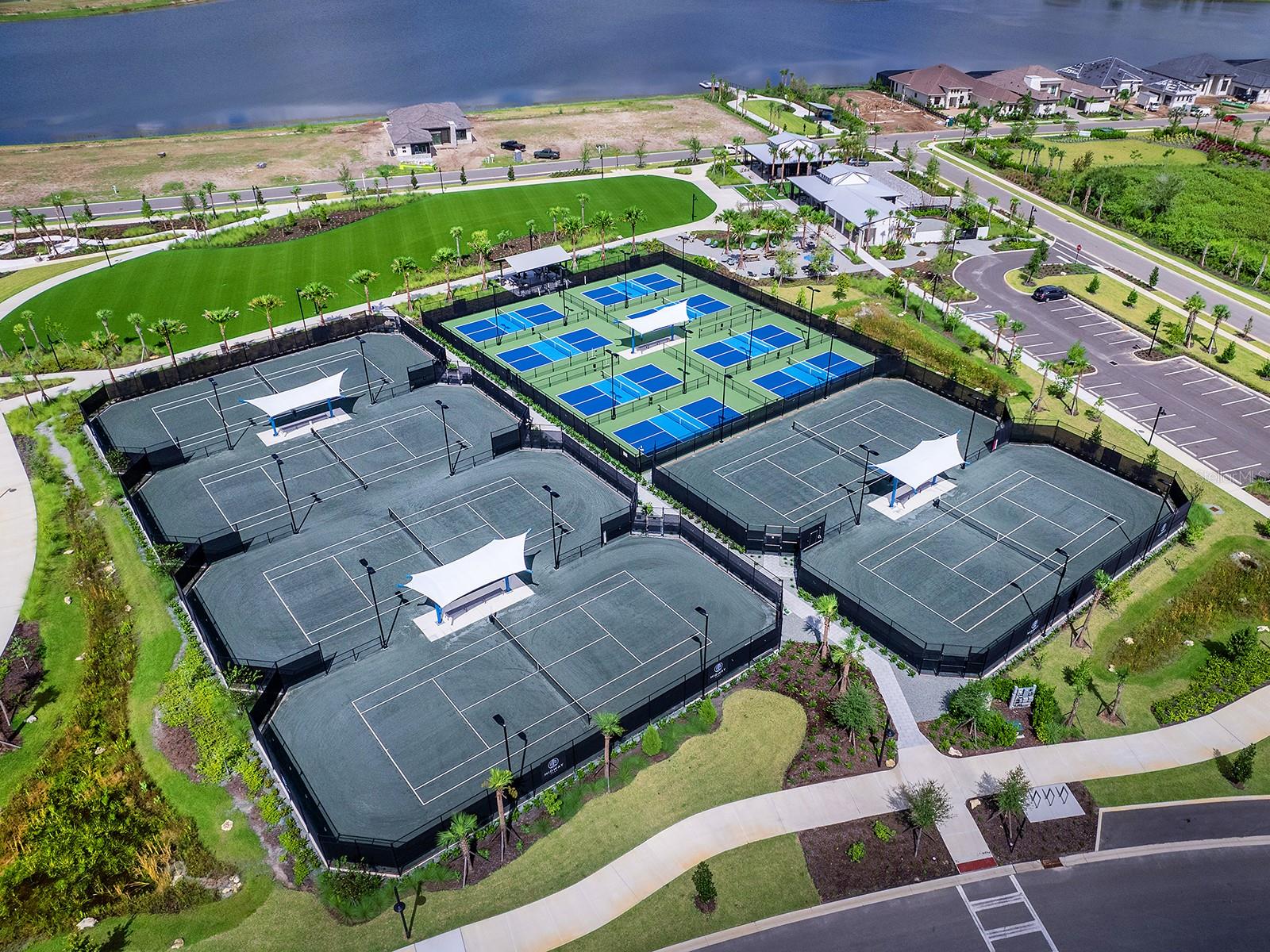 616 BLUE SHELL LOOP, SARASOTA, FL, 34240