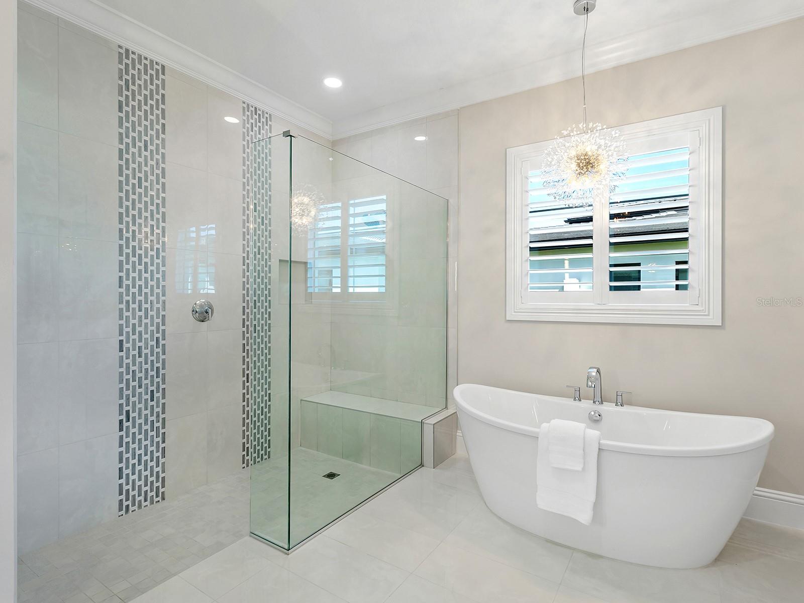 616 BLUE SHELL LOOP, SARASOTA, FL, 34240