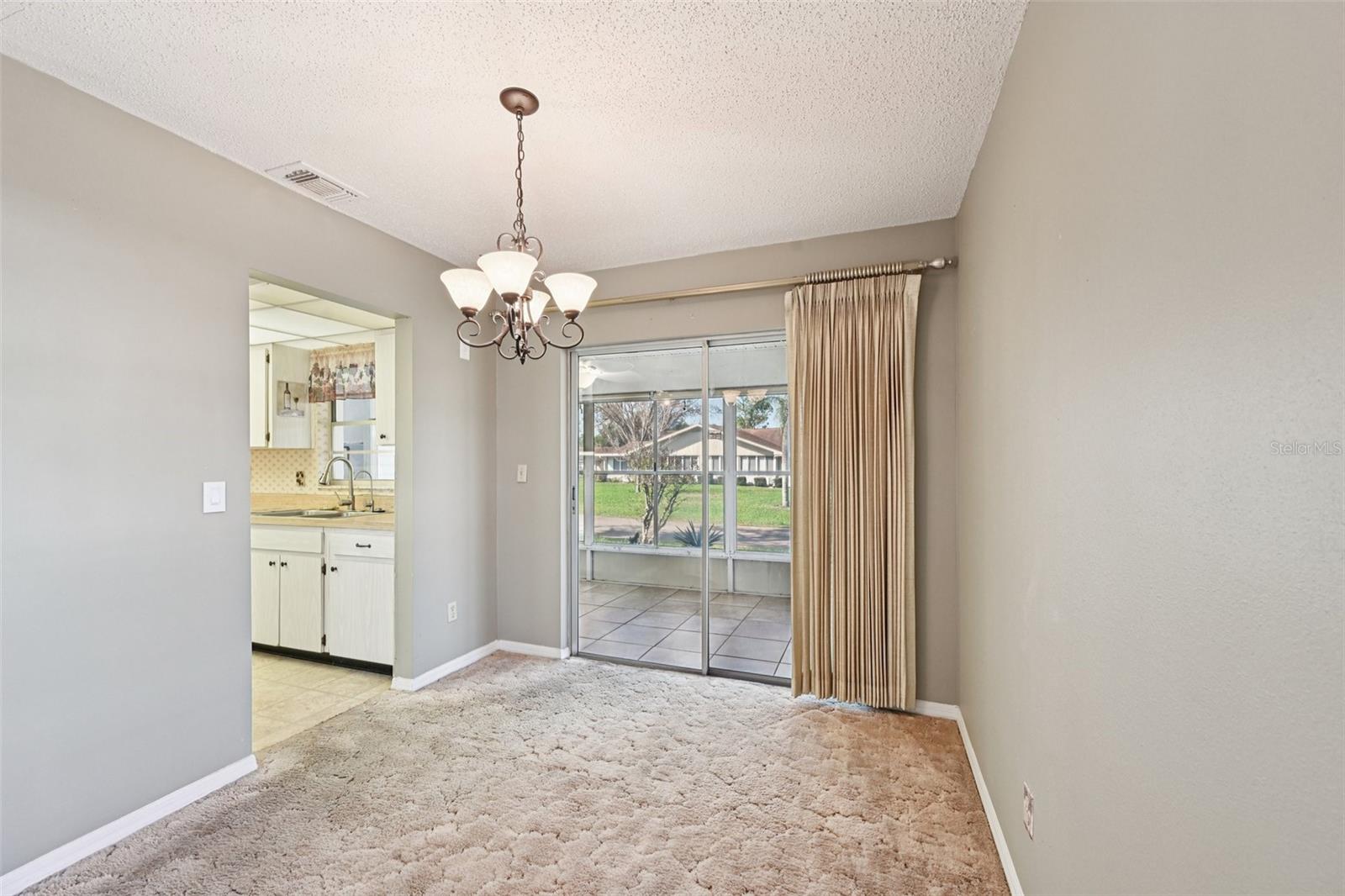 2216 GRENADIER DR, SUN CITY CENTER, FL, 33573
