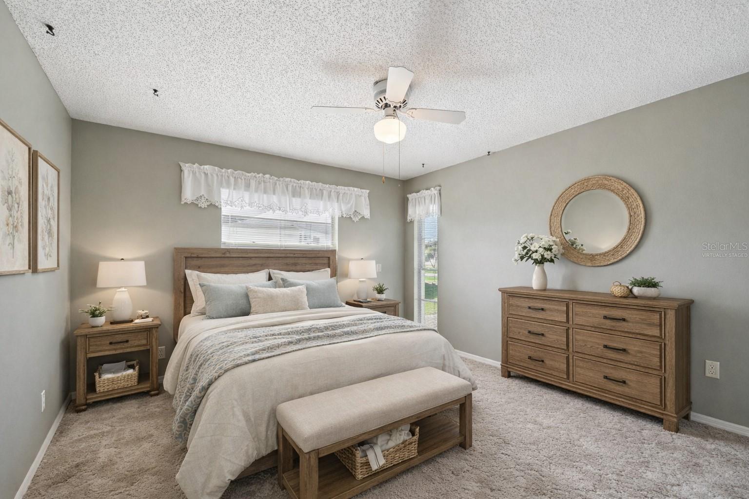 2216 GRENADIER DR, SUN CITY CENTER, FL, 33573