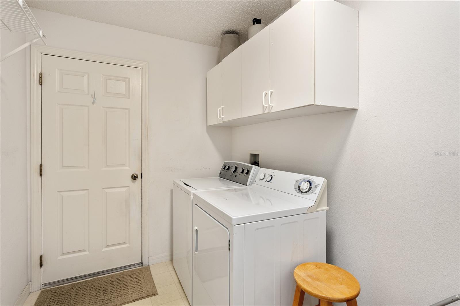 17713 SE 89TH MILFORD AVE, THE VILLAGES, FL, 32162