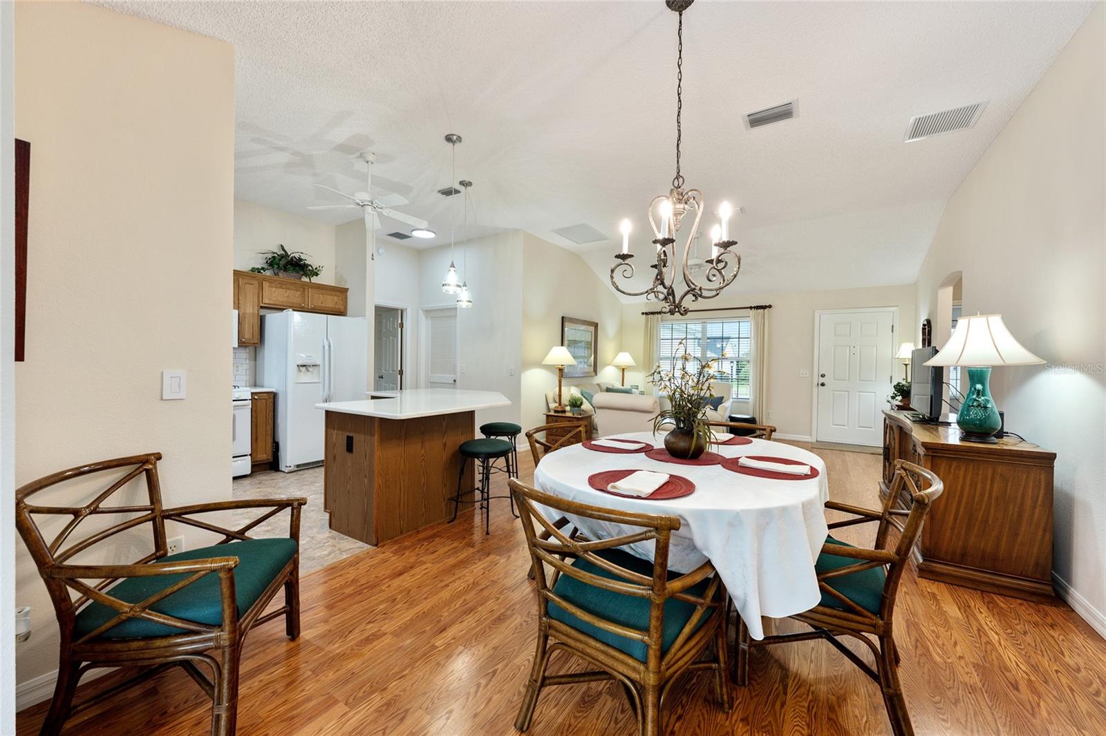 17713 SE 89TH MILFORD AVE, THE VILLAGES, FL, 32162