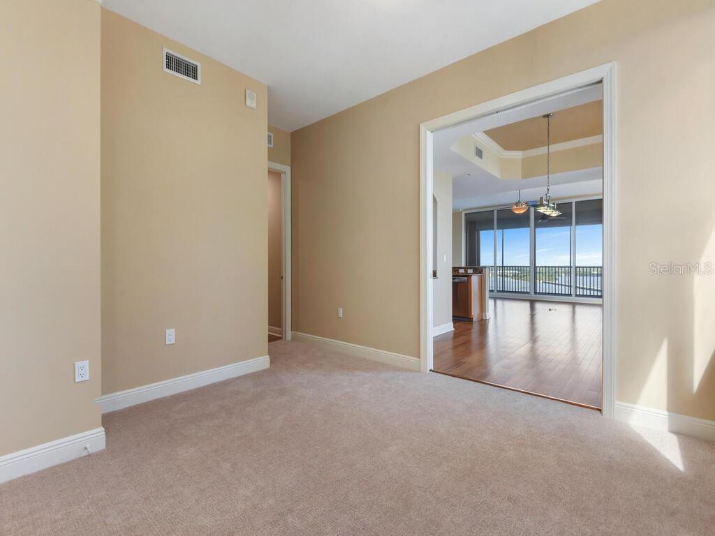 2104 W FIRST ST #2304, FORT MYERS, FL, 33901