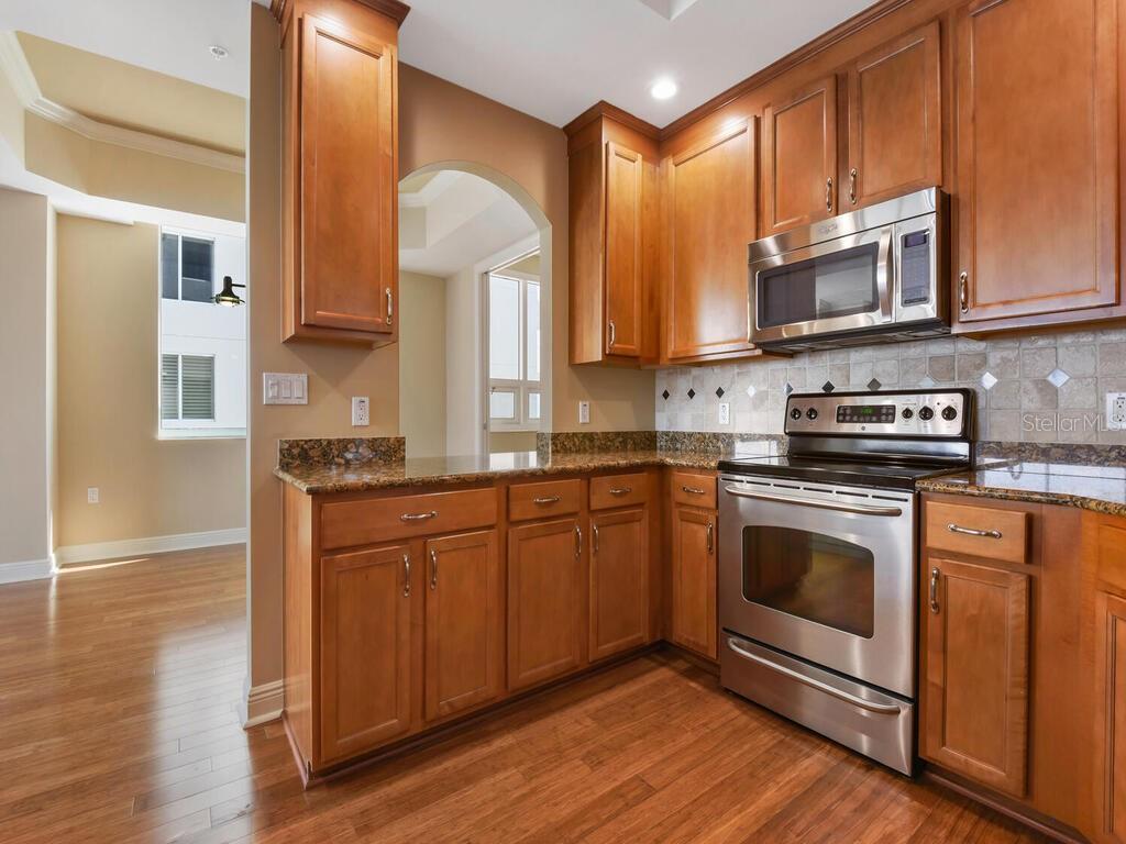 2104 W FIRST ST #2304, FORT MYERS, FL, 33901