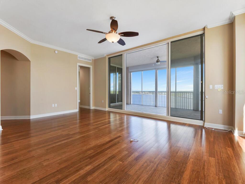 2104 W FIRST ST #2304, FORT MYERS, FL, 33901