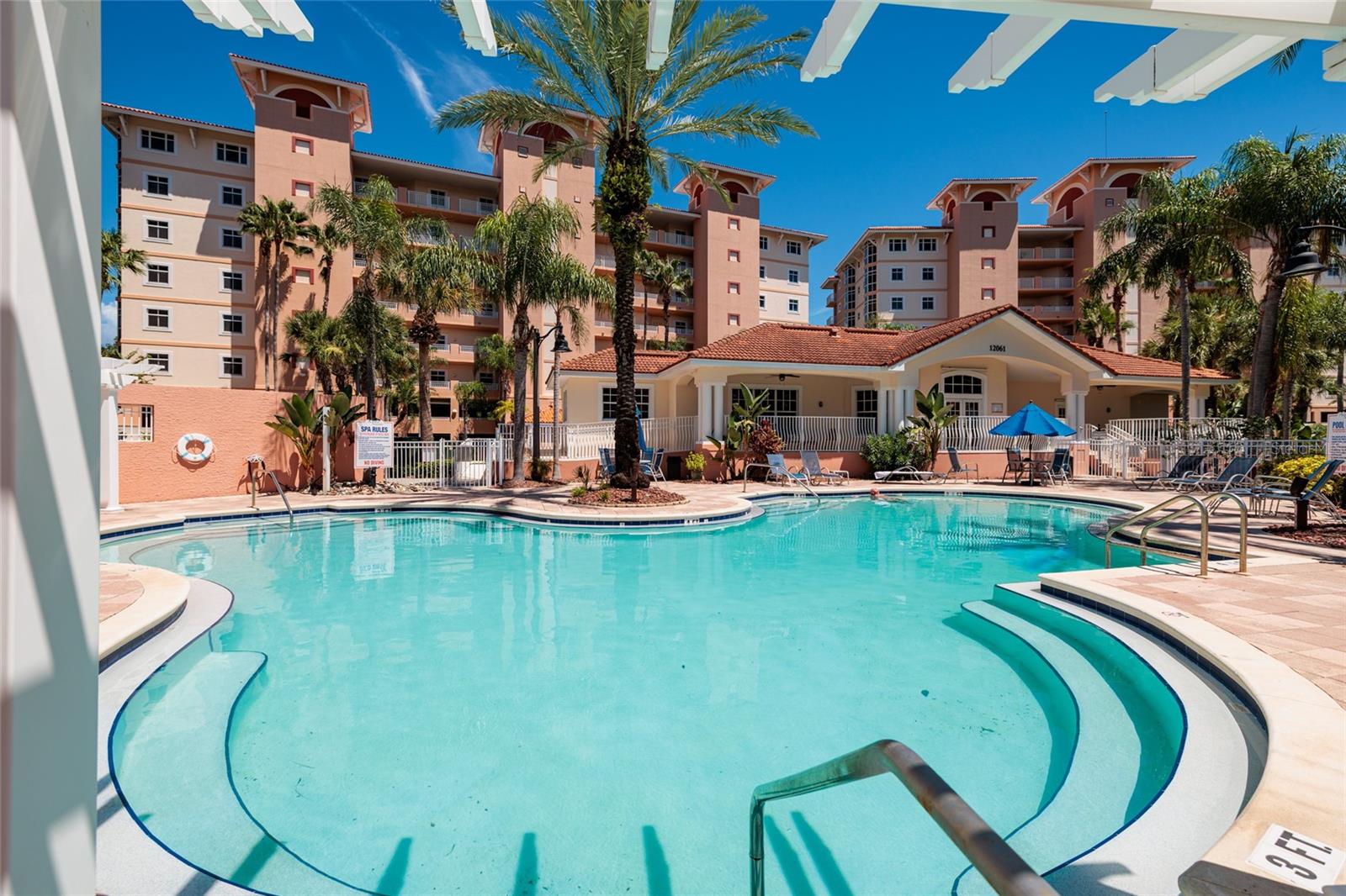 Exterior Front/Community Pool