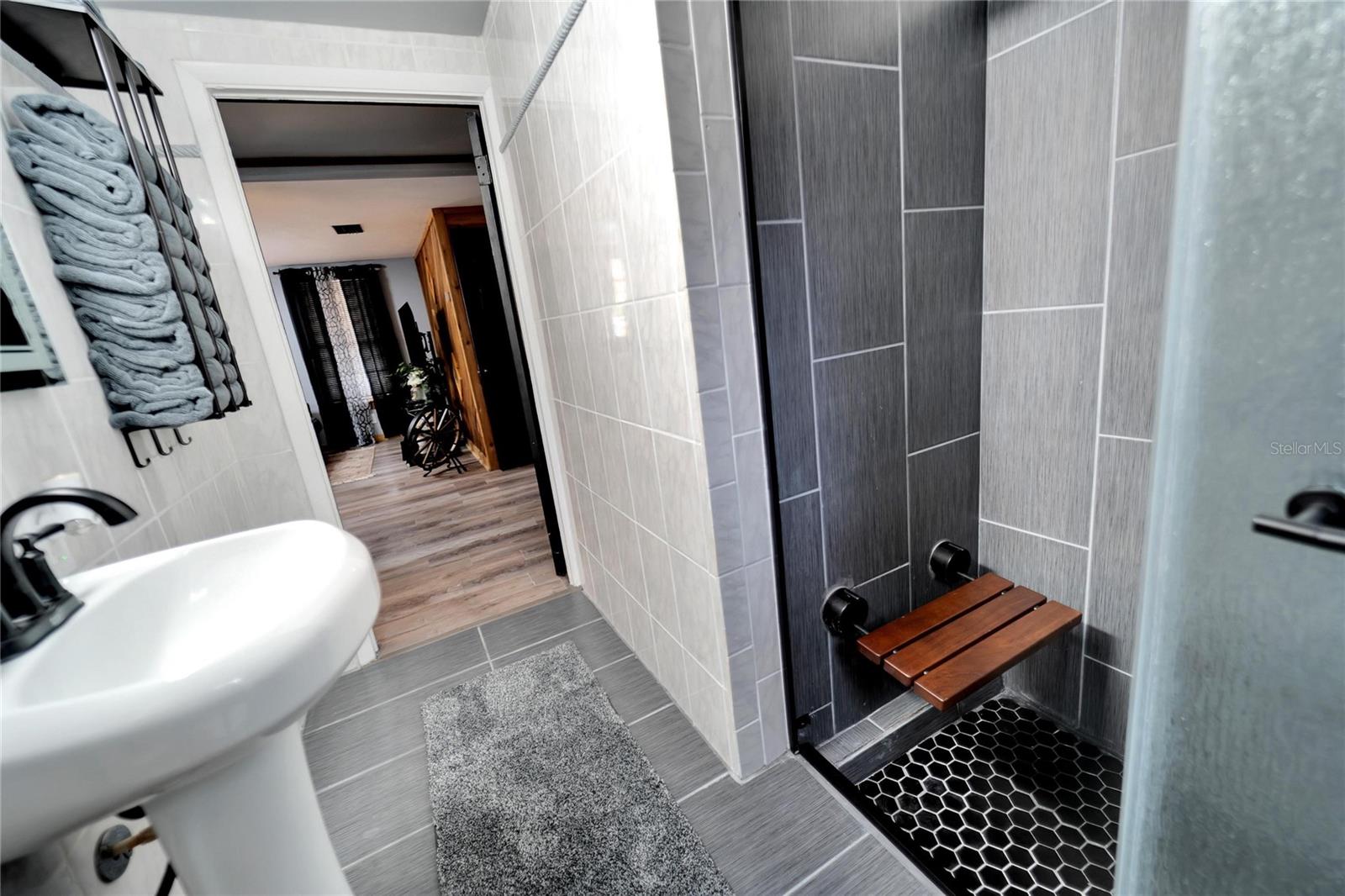 2719 N 67TH ST, TAMPA, FL, 33619