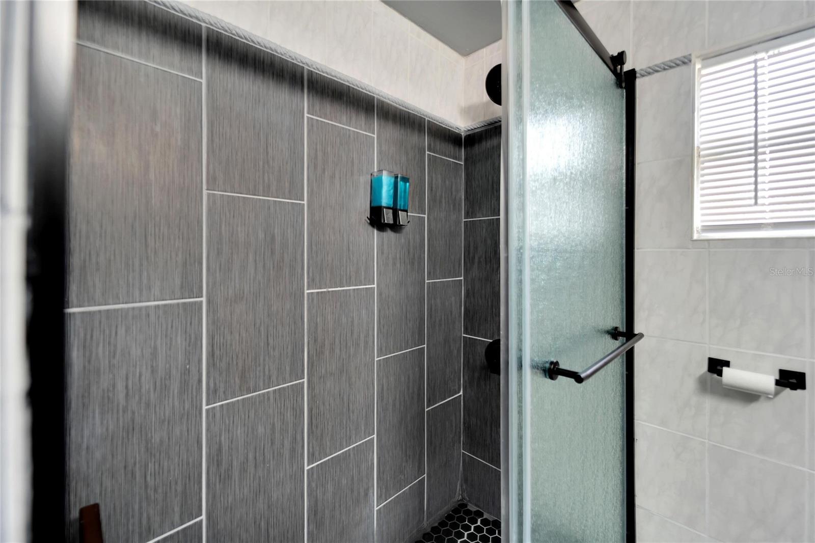 2719 N 67TH ST, TAMPA, FL, 33619