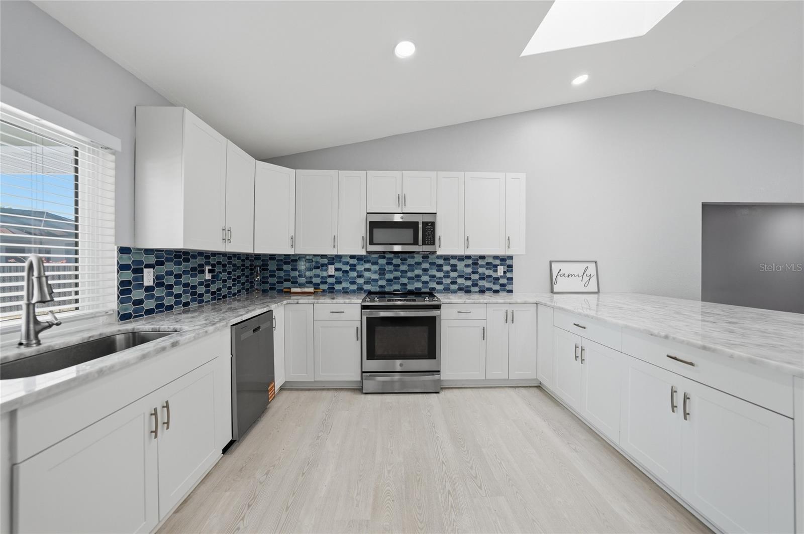 6037 DAVID BLVD, PORT CHARLOTTE, FL, 33981