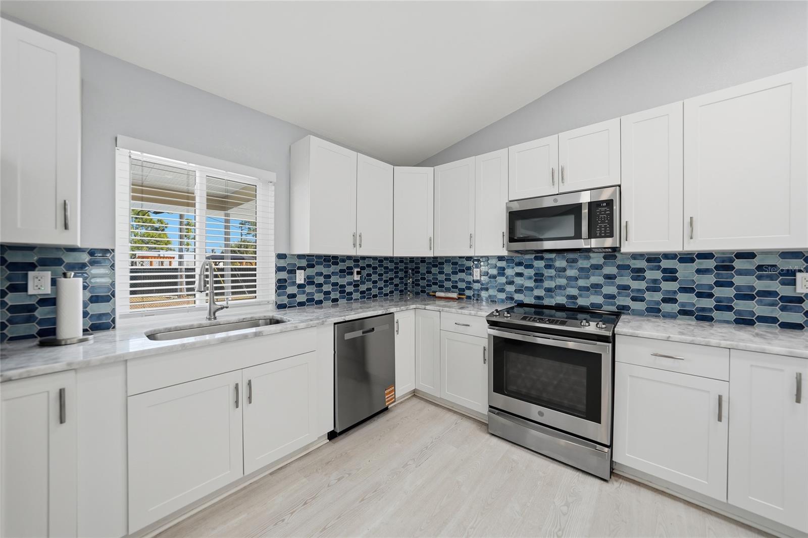 6037 DAVID BLVD, PORT CHARLOTTE, FL, 33981