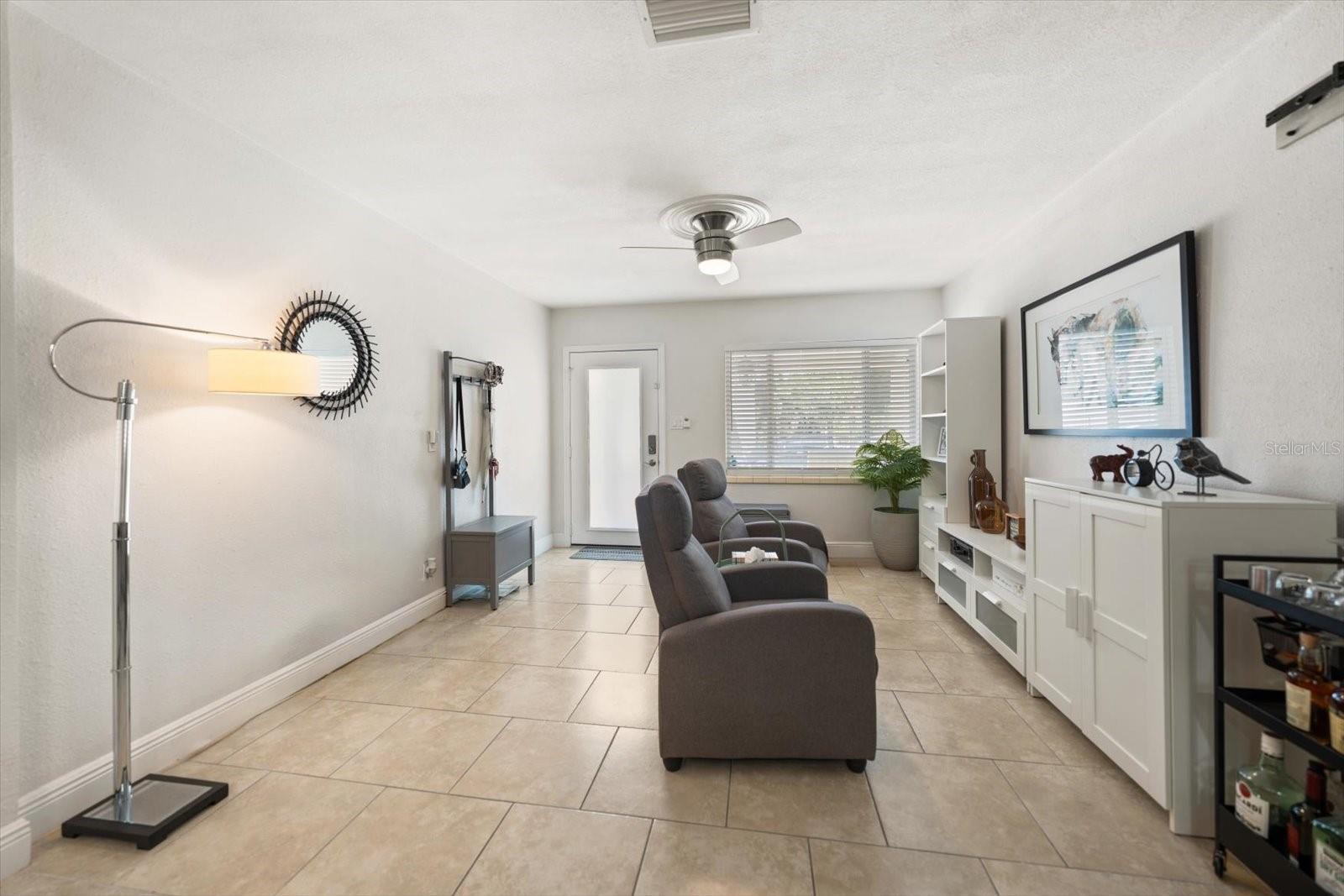 2314 W DEWEY ST, TAMPA, FL, 33607