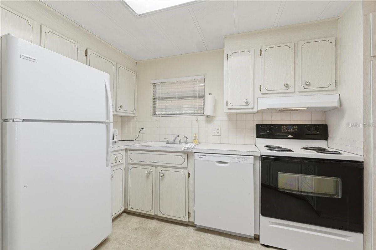 41 WOODLAND CIR, HAINES CITY, FL, 33844