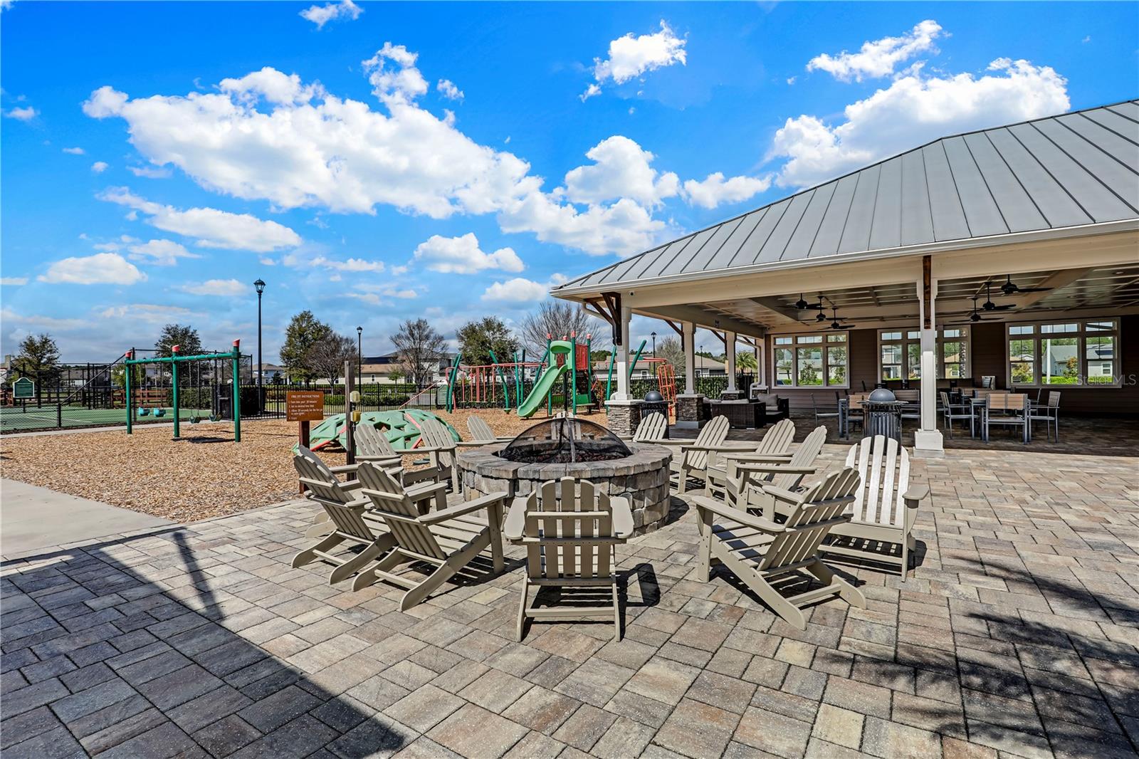 519 TYNES BLVD, MIDDLEBURG, FL, 32068