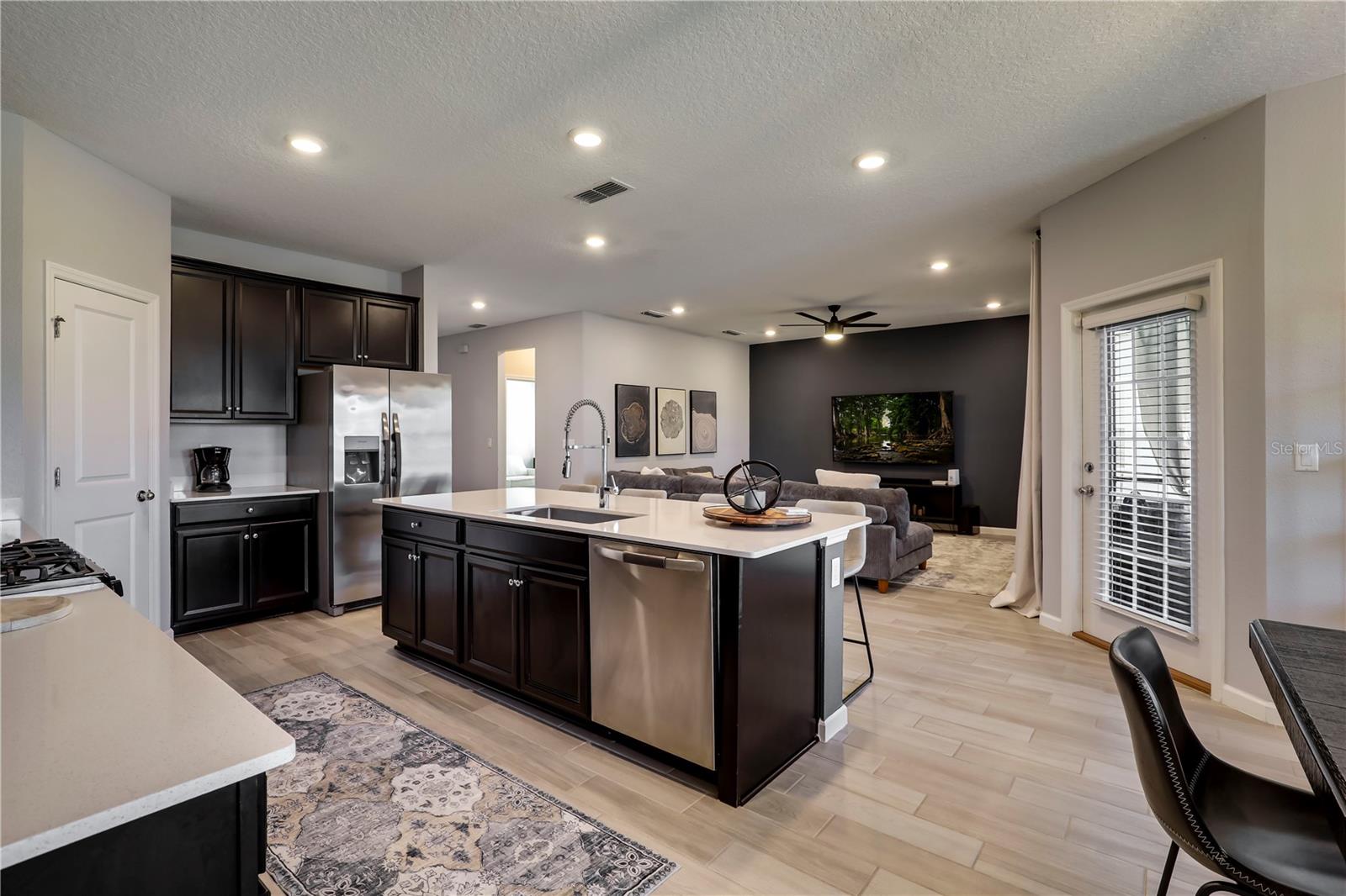 519 TYNES BLVD, MIDDLEBURG, FL, 32068