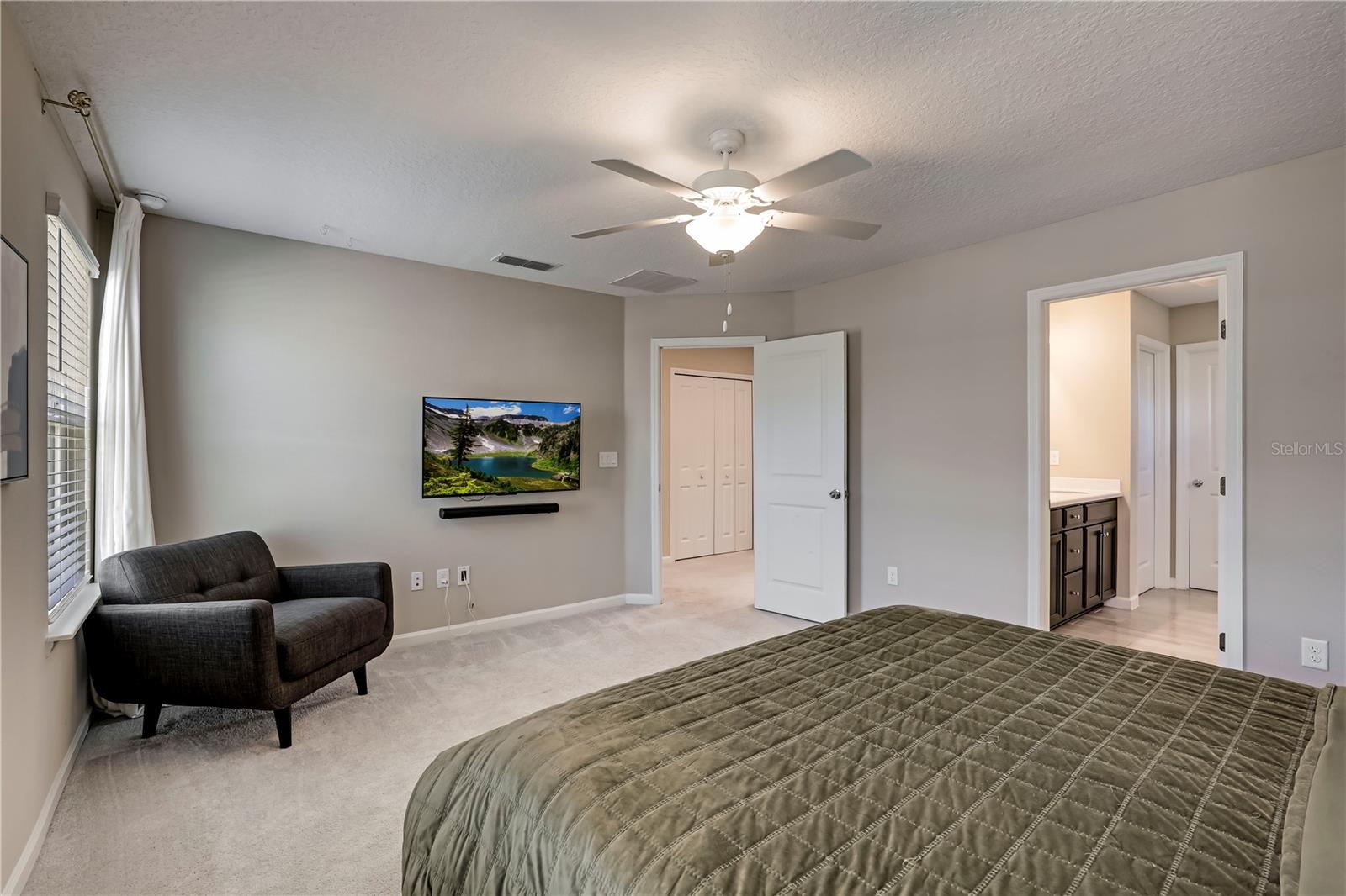 519 TYNES BLVD, MIDDLEBURG, FL, 32068